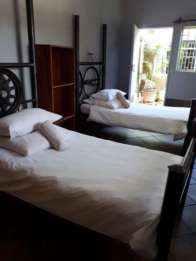 Puccini House Bed & Breakfast Windhoek Exterior photo