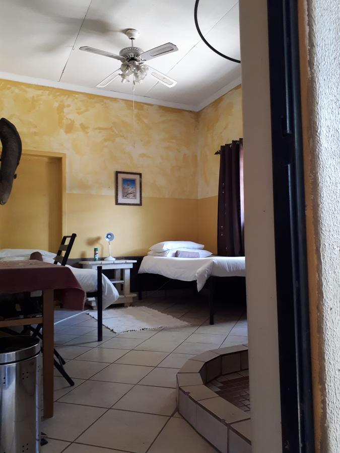 Puccini House Bed & Breakfast Windhoek Exterior photo